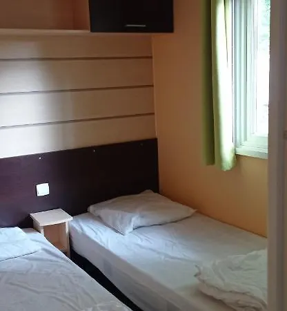 Mobil 3 Chbres/ 2 Sdb/wc / Clim